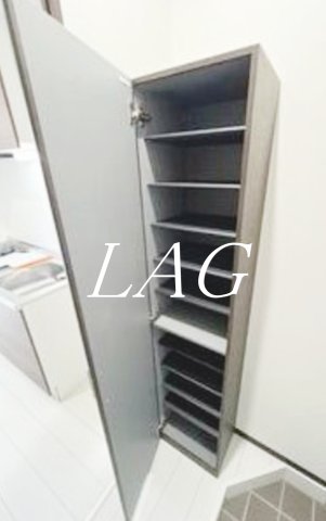 玄関　玄関です。