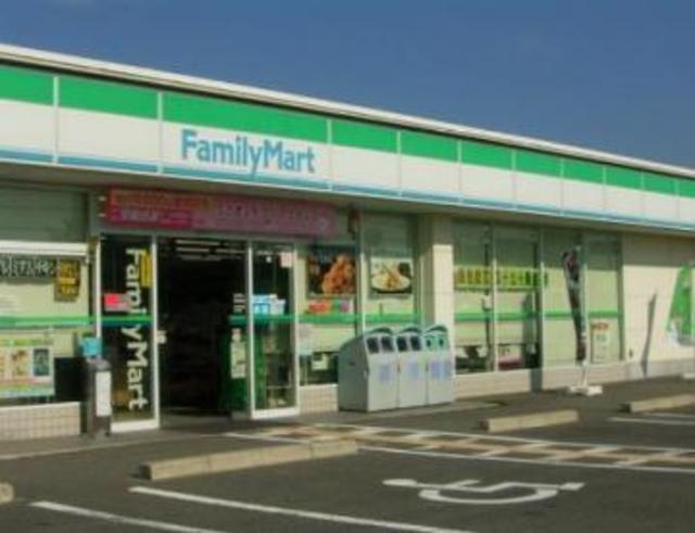 コンビニ　ファミリーマート泉南男里北店（コンビニ）まで763m