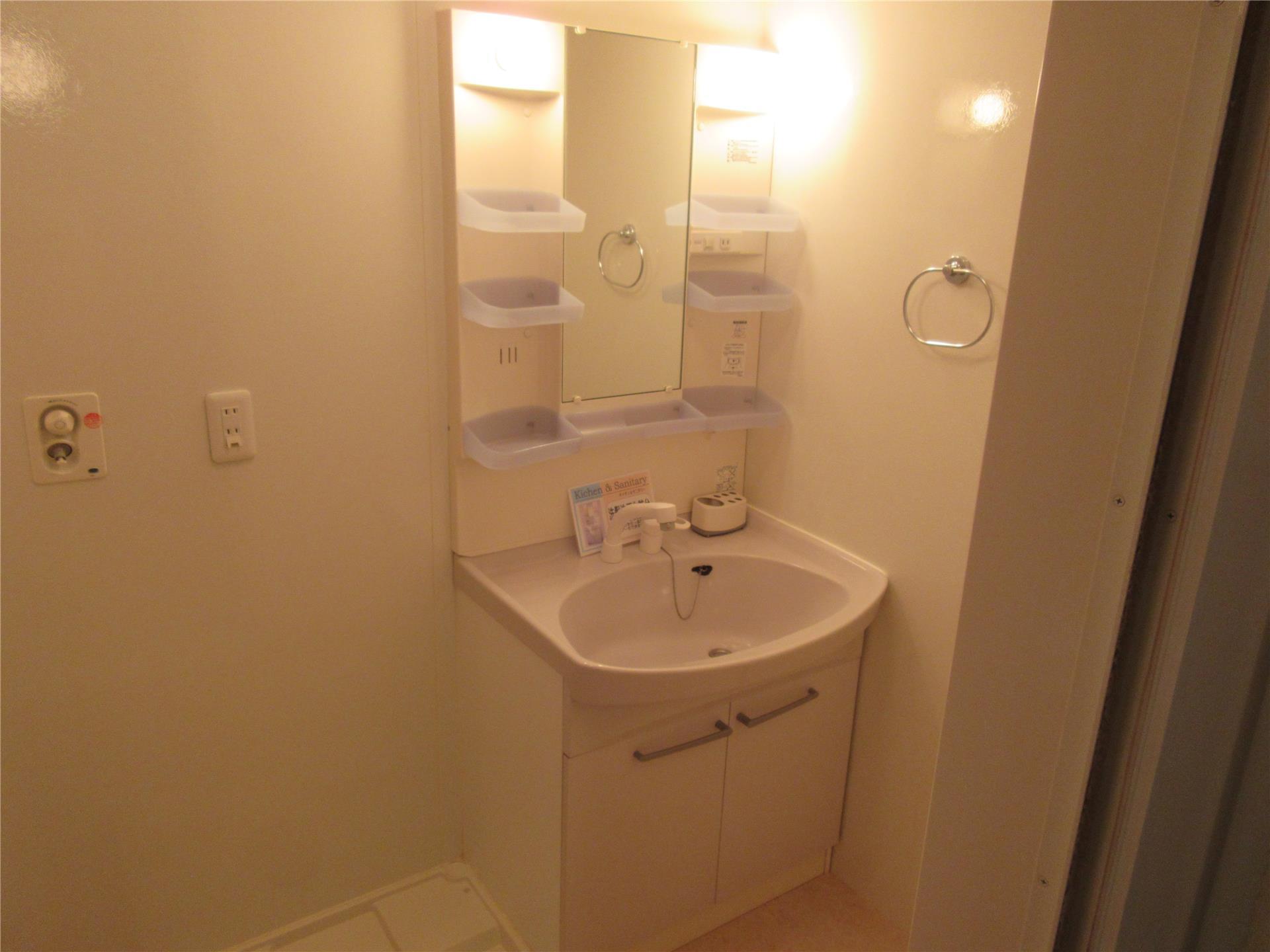 洗面設備　別部屋写真