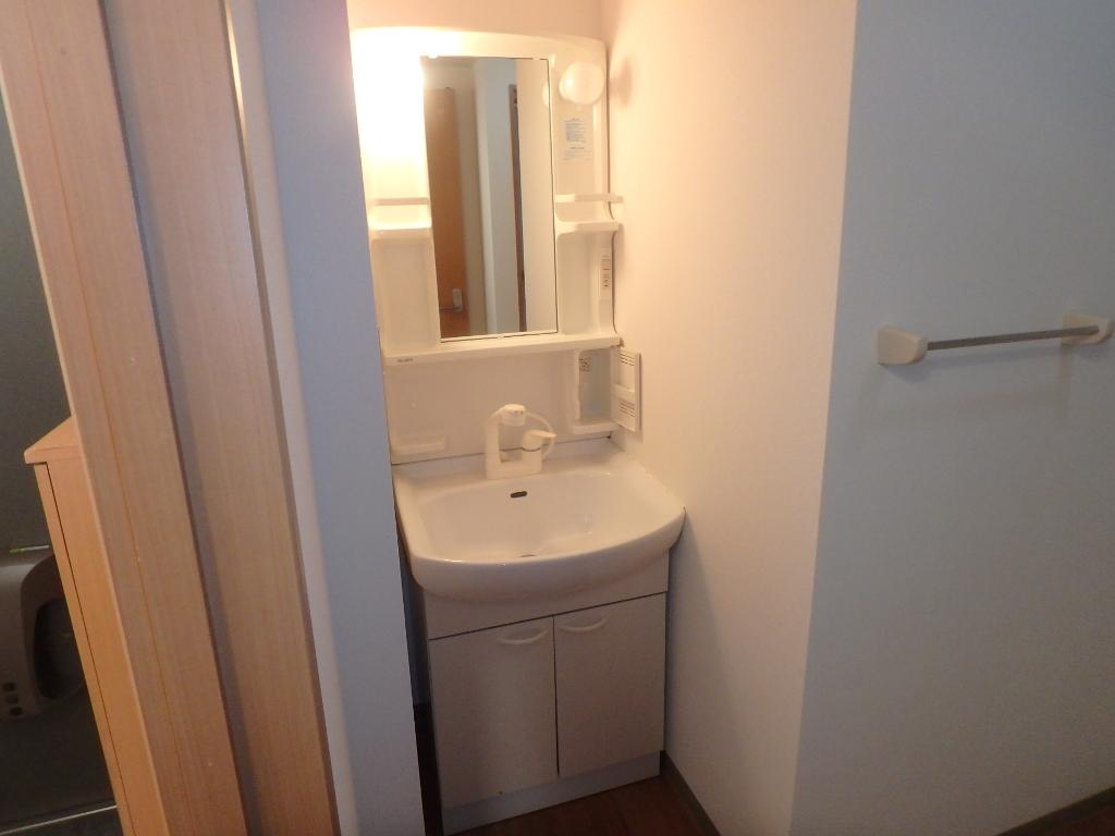 洗面設備　洗髪洗面化粧台