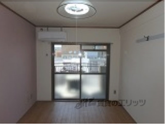 居室・リビング　洋室