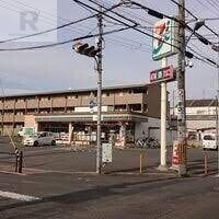 コンビニ　セブンイレブン守口梶町4丁目店（コンビニ）まで110m