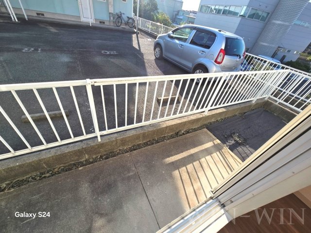 バルコニー　イメージ（同建物内別部屋の写真です）