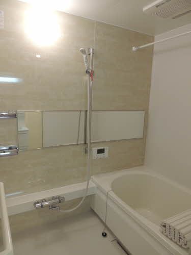 バス・シャワールーム　浴室