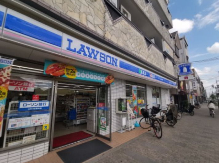 コンビニ　ローソン 高鷲駅前通店（コンビニ）まで432m