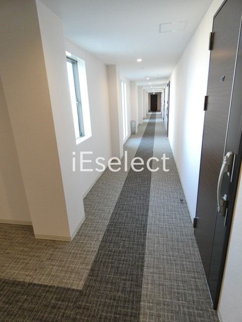 その他　オシャレな内部廊下