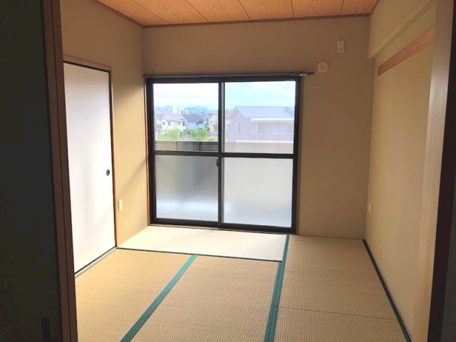 居室・リビング　同仕様写真