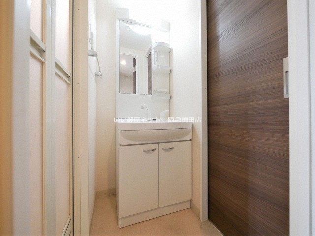 洗面設備　図面と現状が異なる場合は現状優先となります。