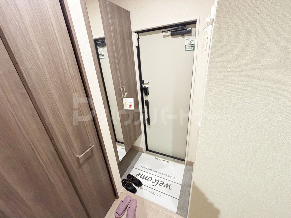 玄関　※同施工参考写真※