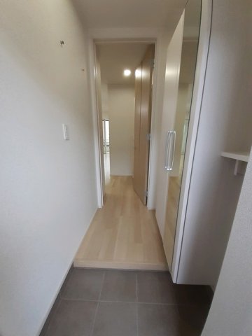 玄関　明るい玄関です