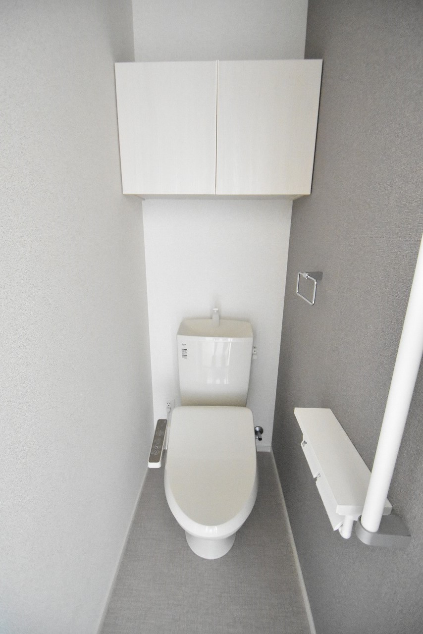 トイレ　【クラール】温水暖房便座