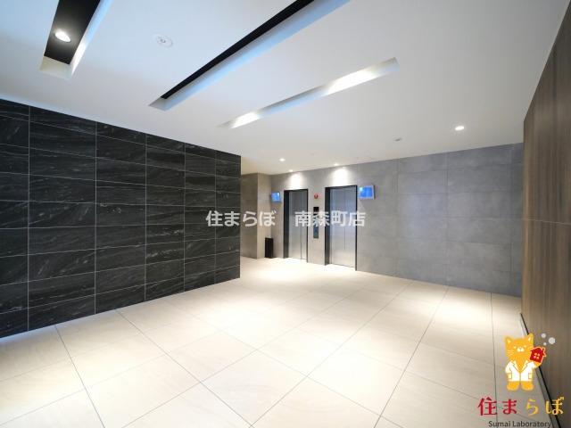 エントランス　共用部の印象も大切に