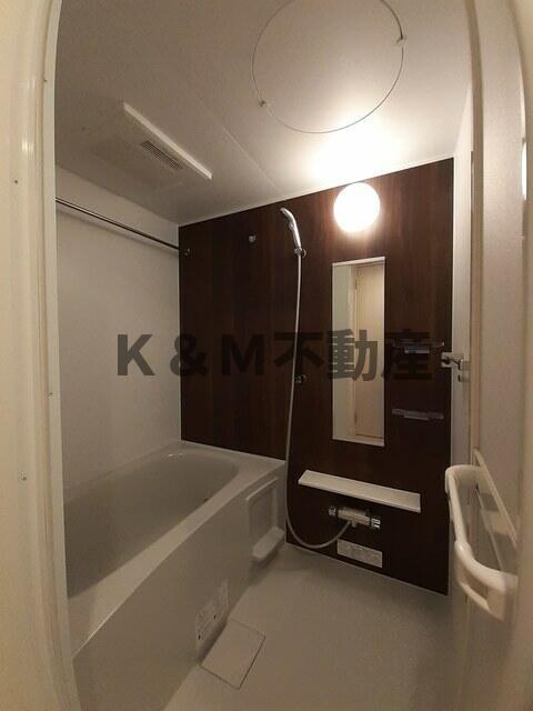 バス・シャワールーム　きれいなお風呂です