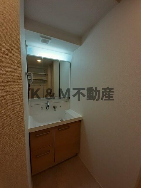 洗面設備　広い洗面スペース