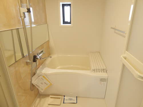 バス・シャワールーム　日々の疲れを癒すお風呂付です