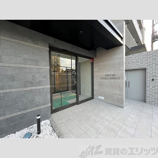 エントランス　エントランス