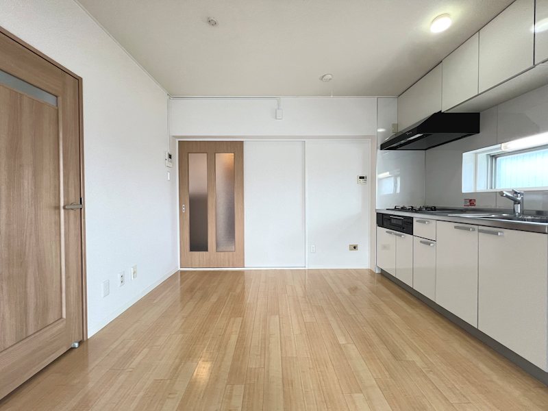 居室・リビング　フローリング