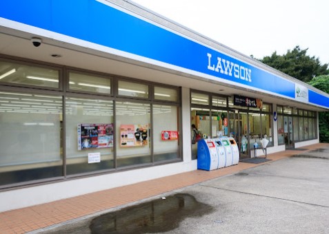 コンビニ　ローソン 横浜国立大学店（コンビニ）まで382m