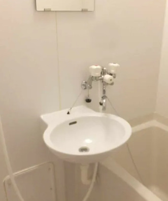 洗面設備　使いやすい洗面所です