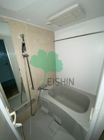 バス・シャワールーム　清潔感のある浴室です！