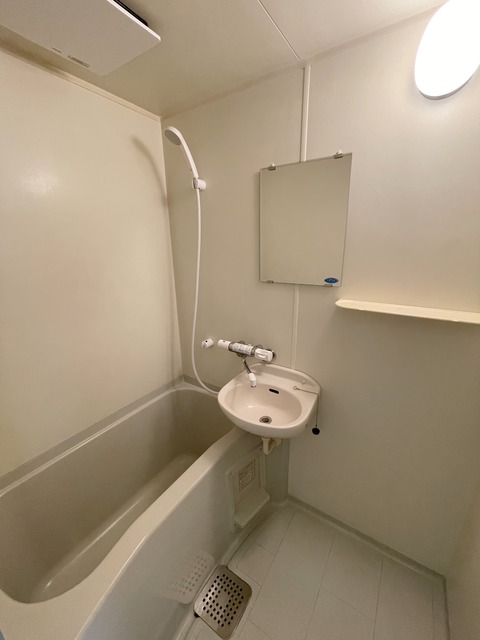 バス・シャワールーム　★バスルーム★