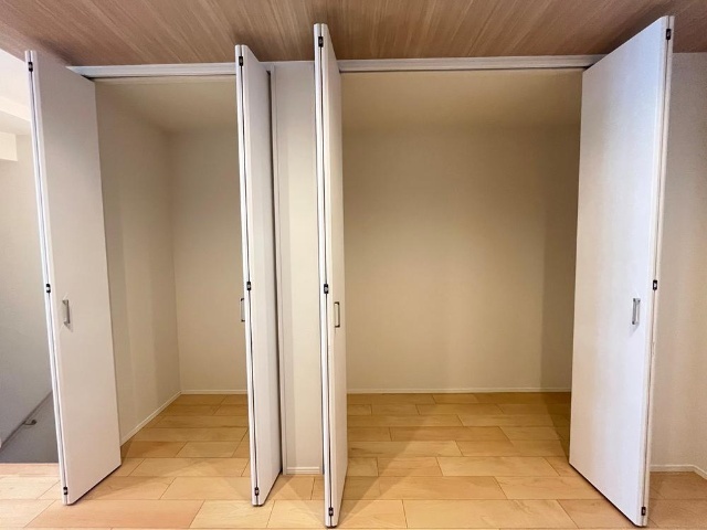 収納　キッチンには大容量パントリー完備♪