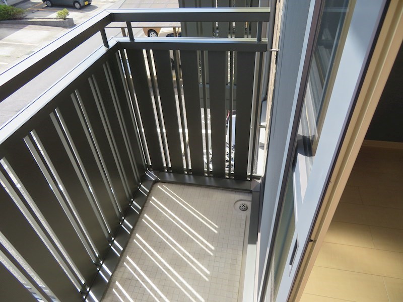 バルコニー　同物件別部屋