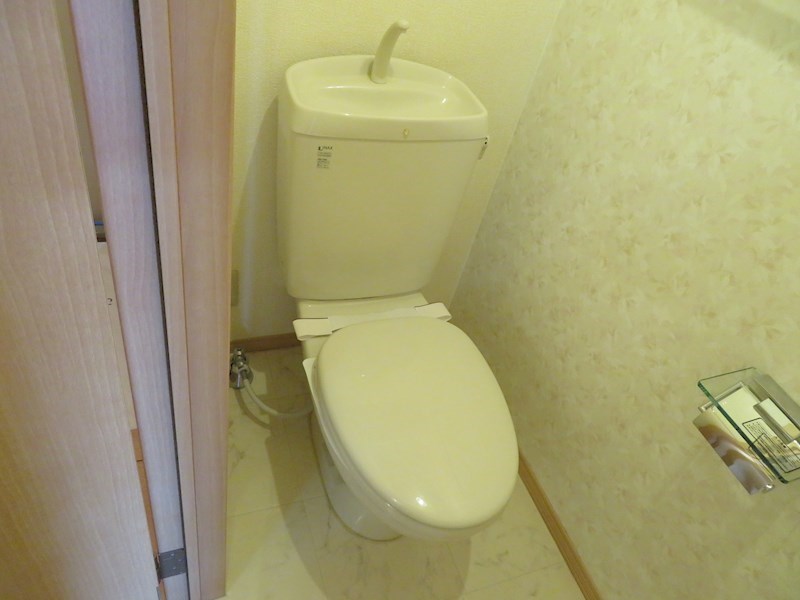 トイレ　同物件別部屋