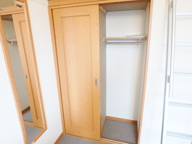 収納　同じ施工会社の写真です