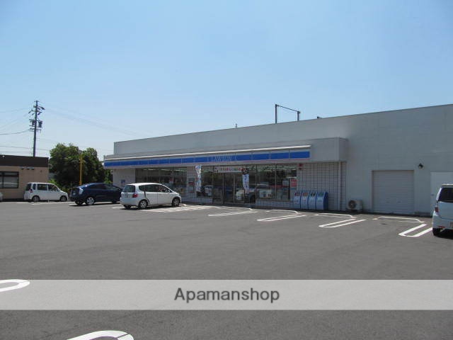 コンビニ　ローソン（コンビニ）まで589m