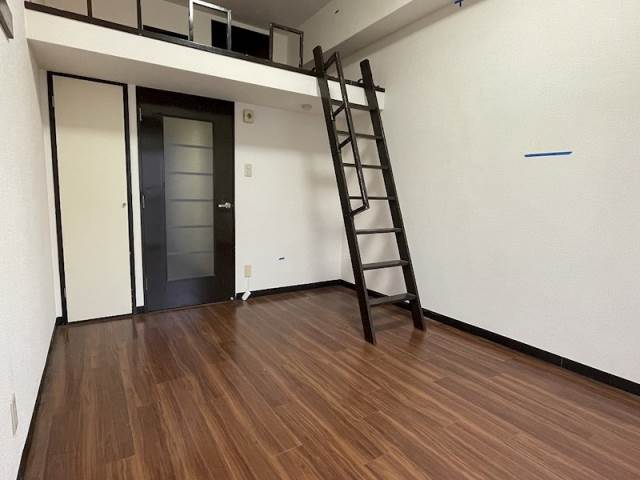 居室・リビング　※他号室イメージ