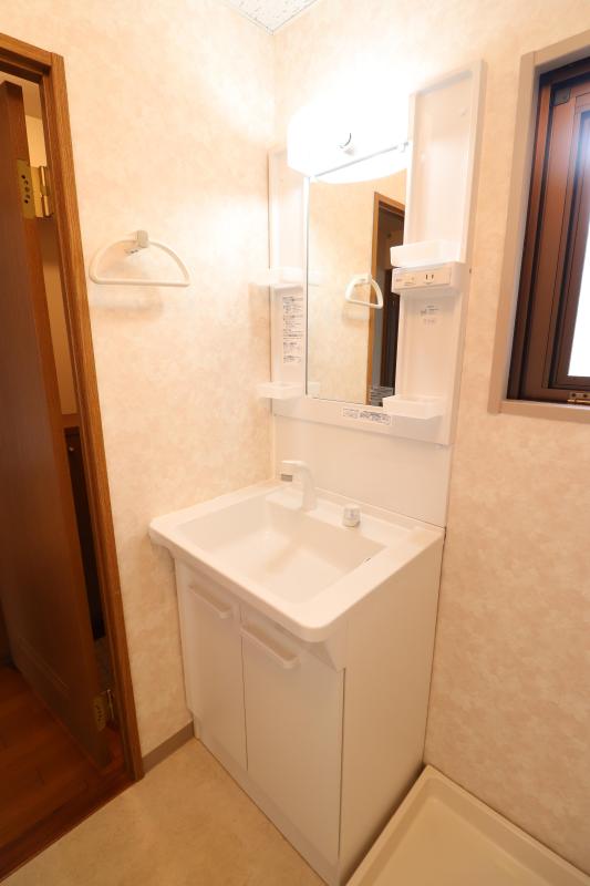 洗面設備　シャンプードレッサー