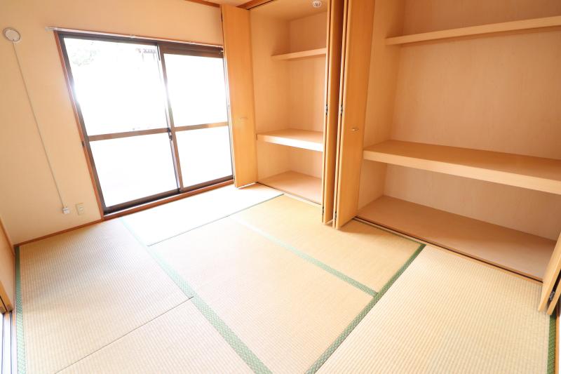 収納　和室６帖　洋室にリフォーム予定です。