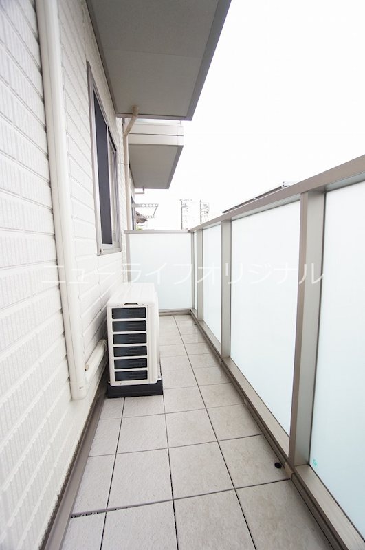 バルコニー　開放感のある風通しの良いバルコニー。