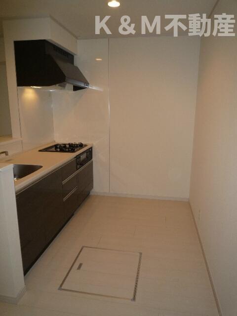 キッチン　コンパクトなキッチンで掃除もラクラク