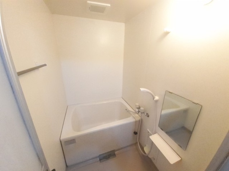 バス・シャワールーム　図面と現状に相違がある場合には現状を優先