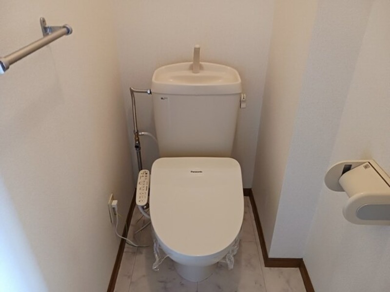 トイレ　図面と現状に相違がある場合には現状を優先