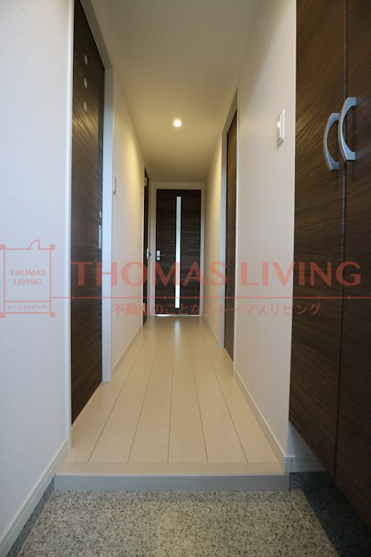 玄関　シューズボックス御座いますよ。