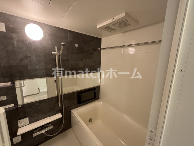 バス・シャワールーム　(参考)同マンション同間取り他部屋の写真