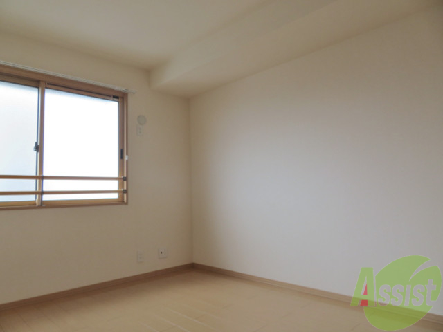 その他部屋・スペース　寝室はこちらをおつかいください。十分の広さでいいですね。