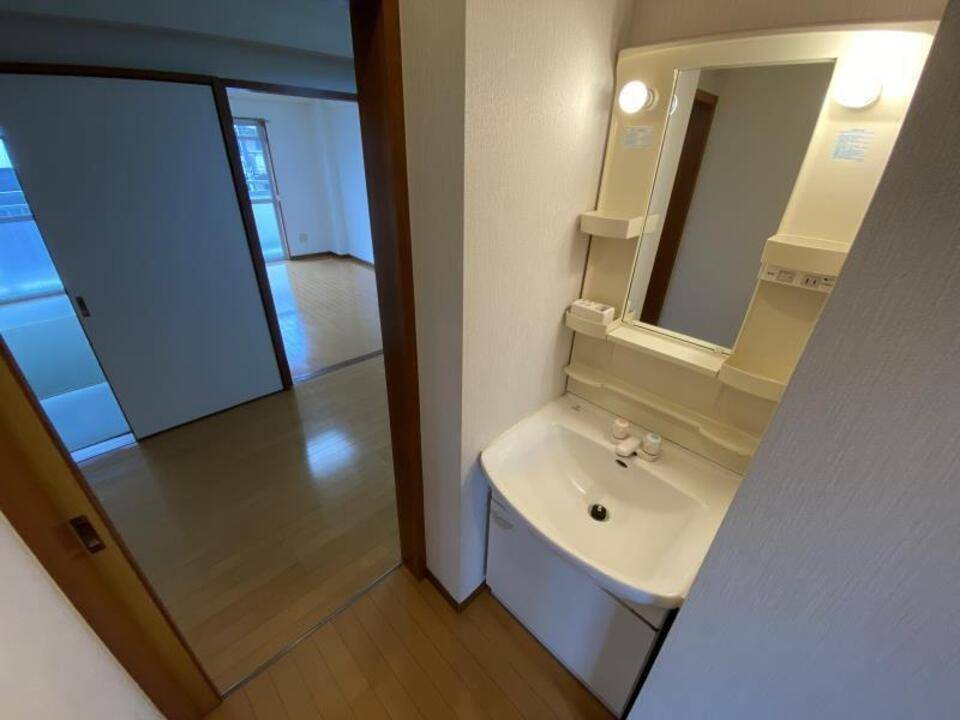 洗面設備　洗面所