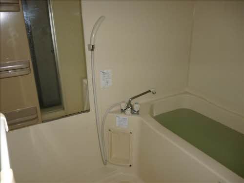 バス・シャワールーム　浴室