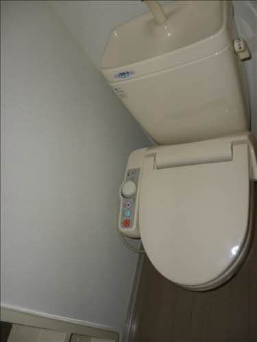 トイレ　シャワートイレ