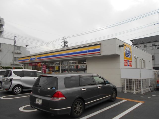 コンビニ　ミニストップ蕨中央2丁目店（コンビニ）まで235m