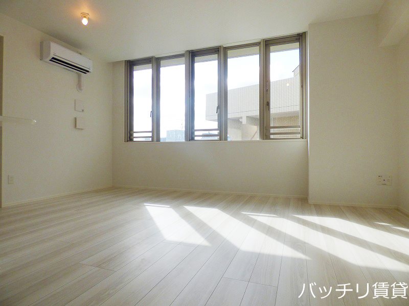 その他　※同マンション別部屋写真のため、床・建具などのカラーが異なり