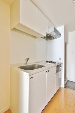 キッチン　参考写真（同物件別部屋）