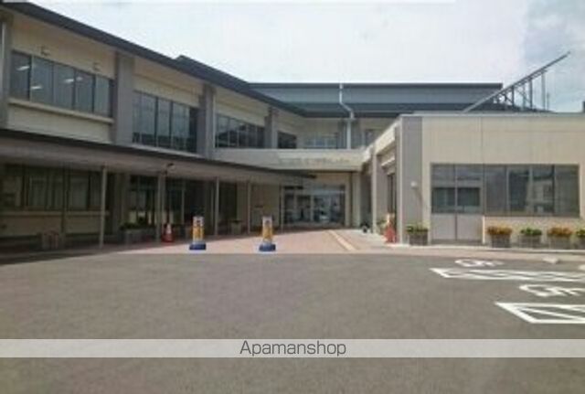 役所　福島市役所松川支所（役所）まで950m