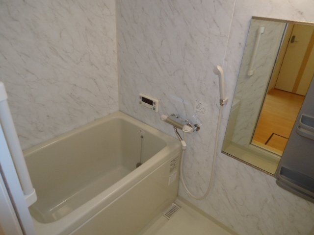 バス・シャワールーム　※同タイプ