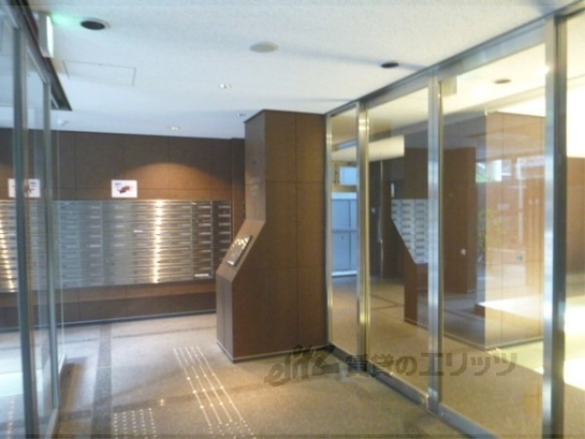 ロビー　ロビー