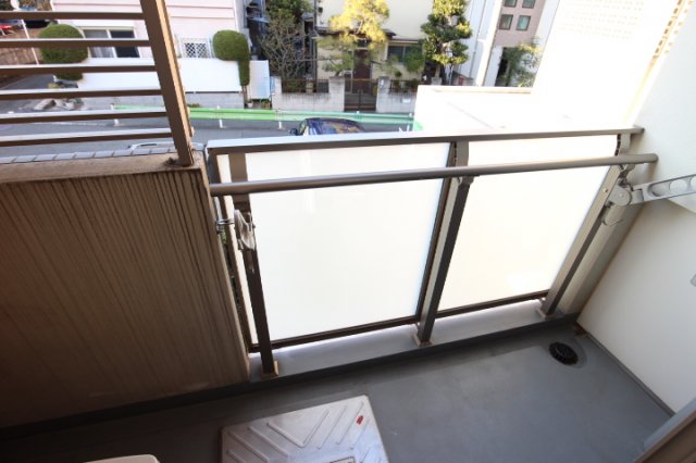 バルコニー　※参考写真